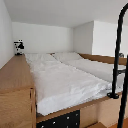 Endless Jecna Πράγα