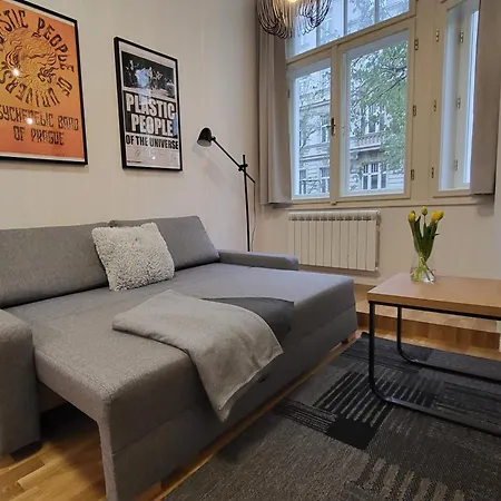 Endless Jecna Πράγα